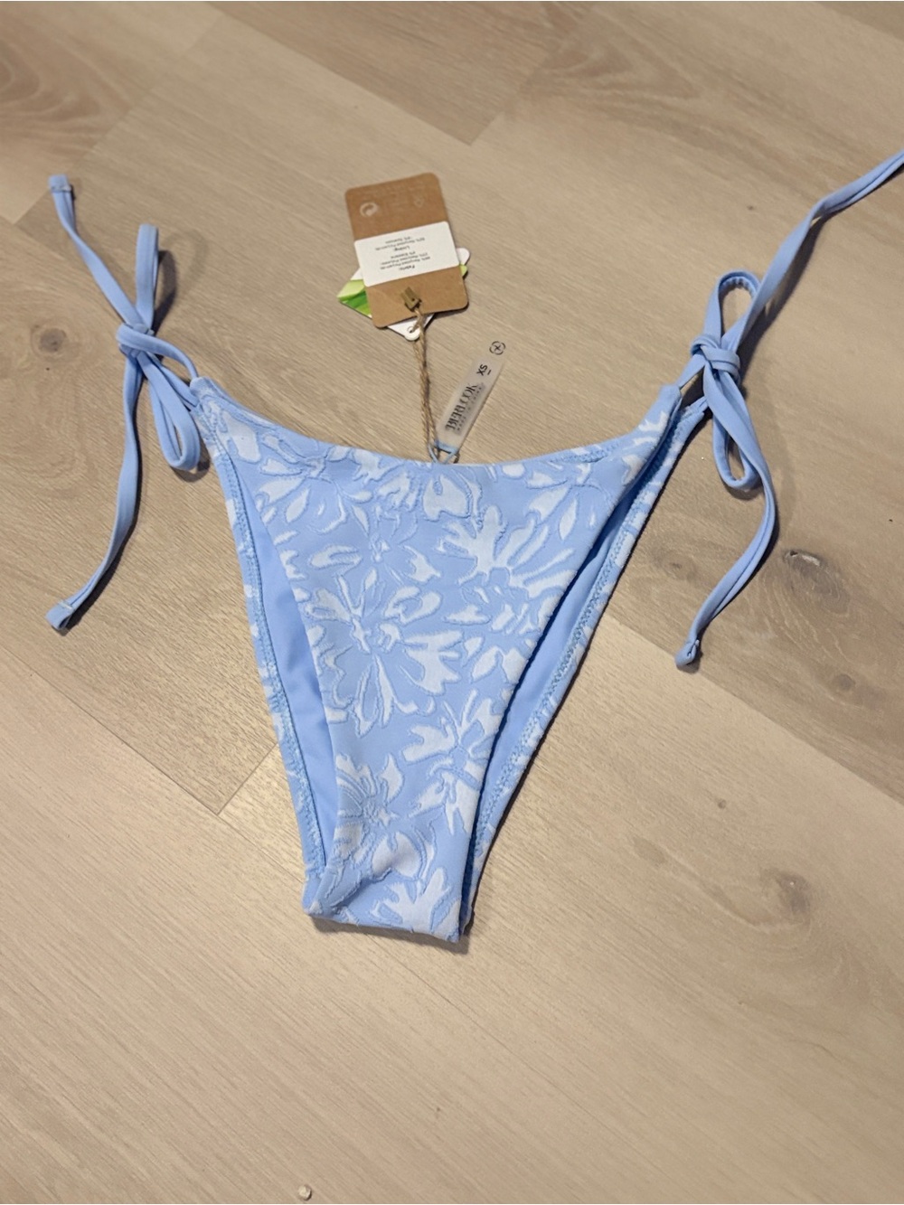 NWT Berlook Light Blue Textured Floral Jacquard Side-Tie Bikini Bottoms Size XS